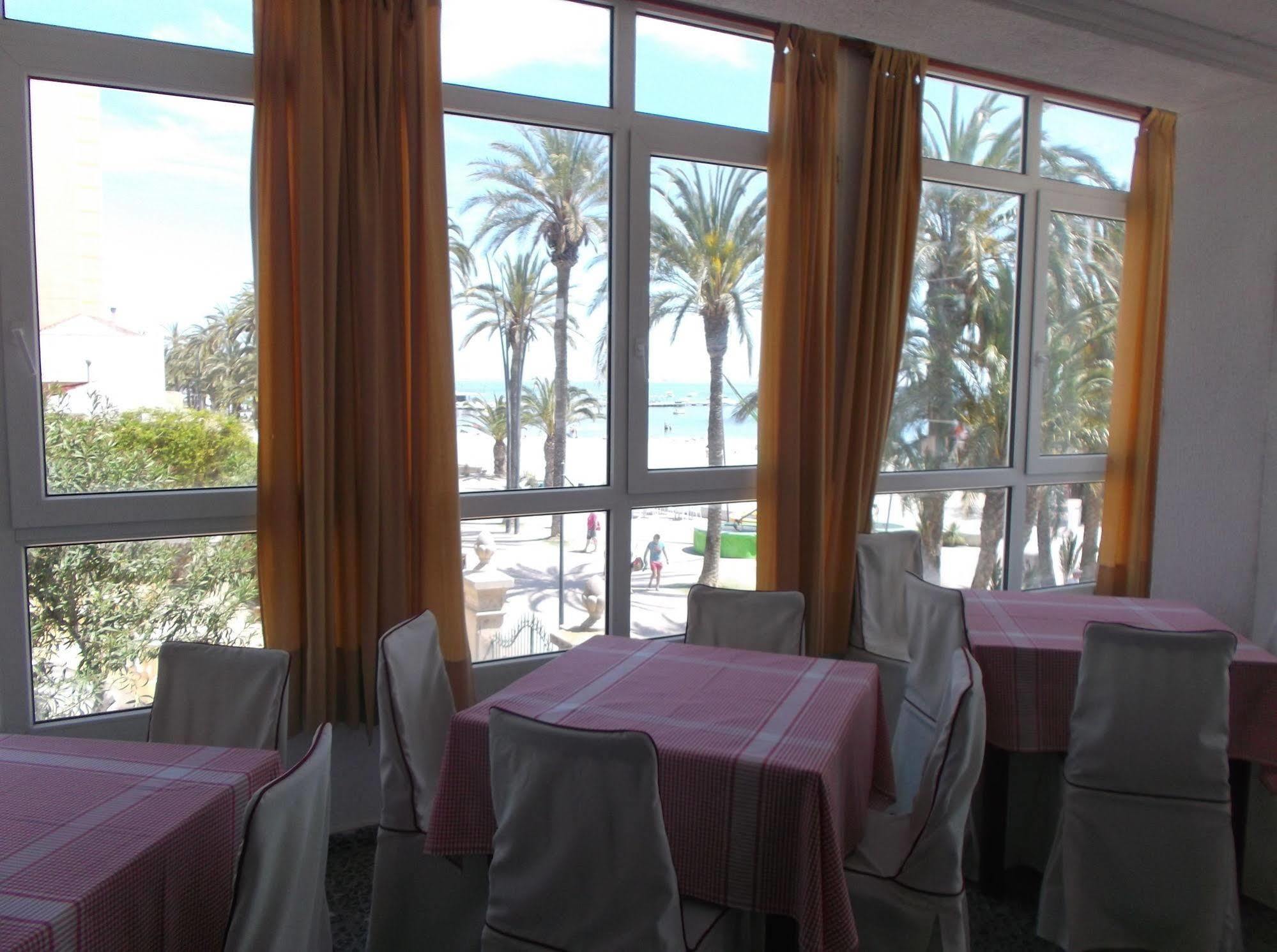 Hotel Lido Santiago De La Ribera Bagian luar foto
