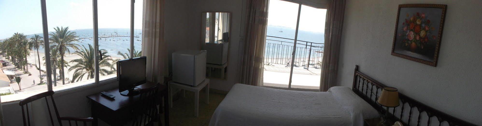 Hotel Lido Santiago De La Ribera Bagian luar foto