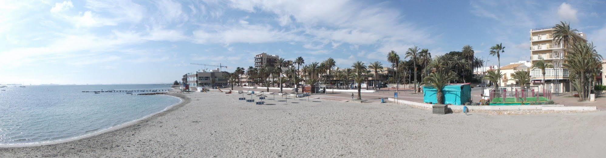 Hotel Lido Santiago De La Ribera Bagian luar foto